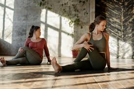 Minimalistic Yoga Alignment